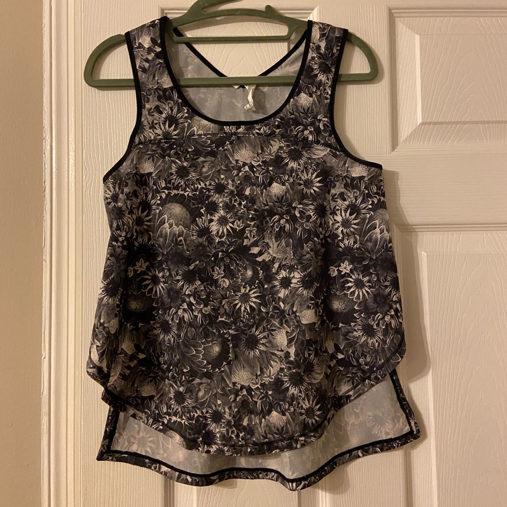 Lululemon floral tank top